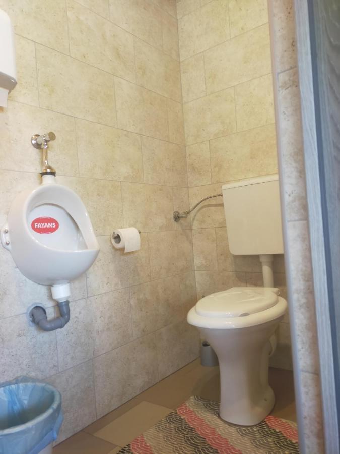 גורה הומורולווי Casa Luna מראה חיצוני תמונה