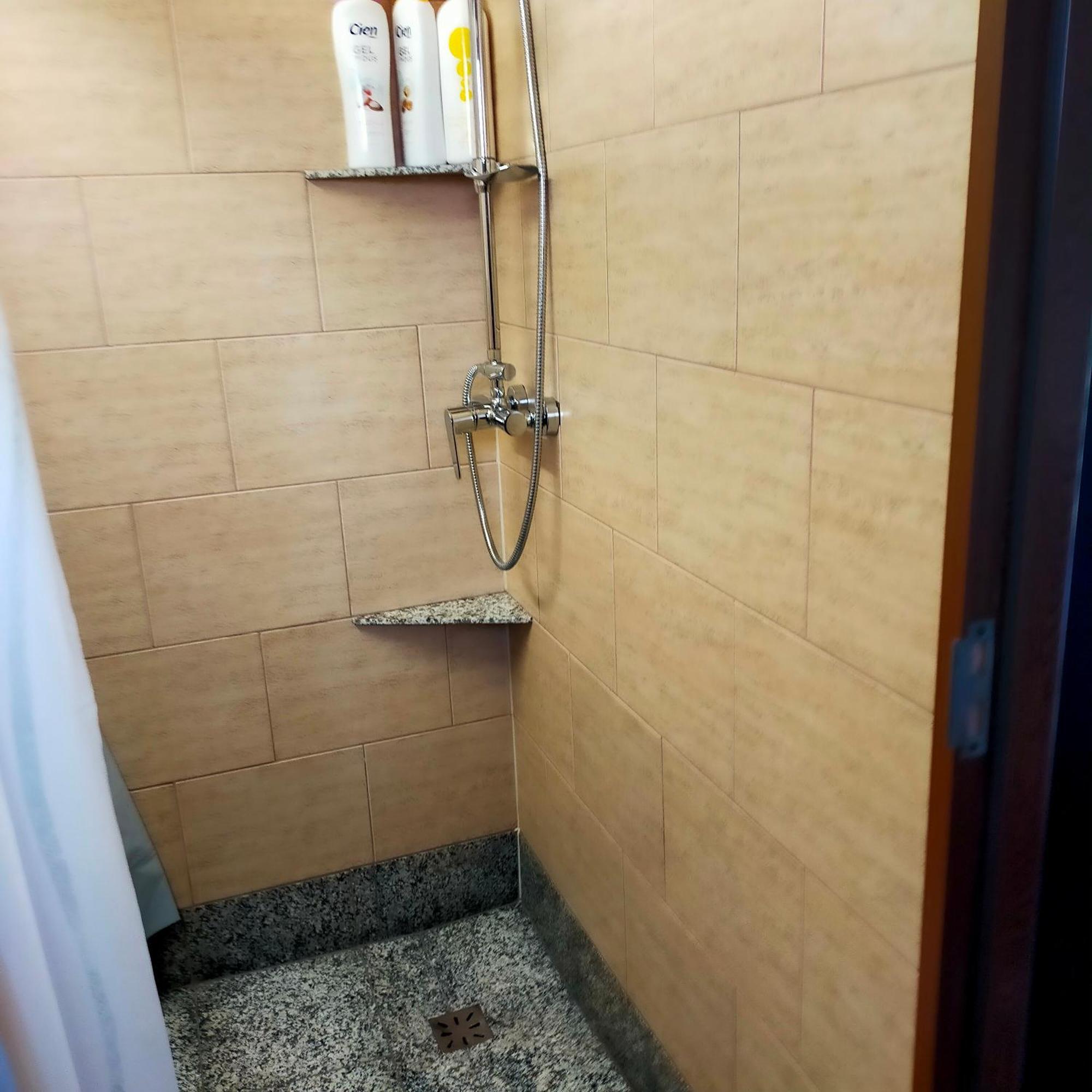 גורה הומורולווי Casa Luna חדר תמונה